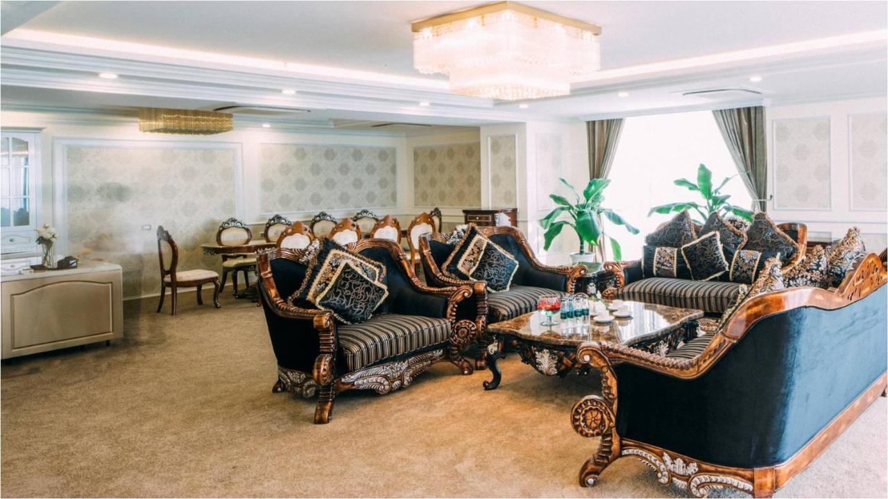 Muong Thanh Grand Quang Tri Hotel Buitenkant foto
