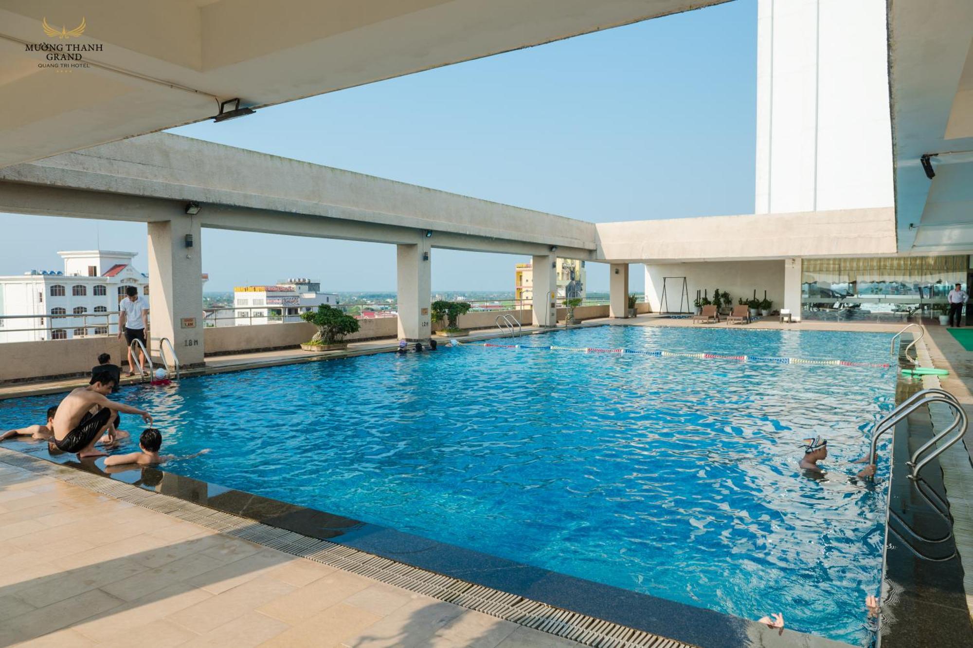 Muong Thanh Grand Quang Tri Hotel Buitenkant foto