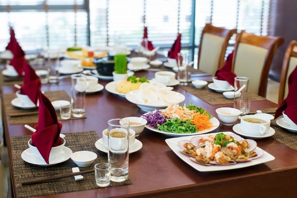 Muong Thanh Grand Quang Tri Hotel Buitenkant foto