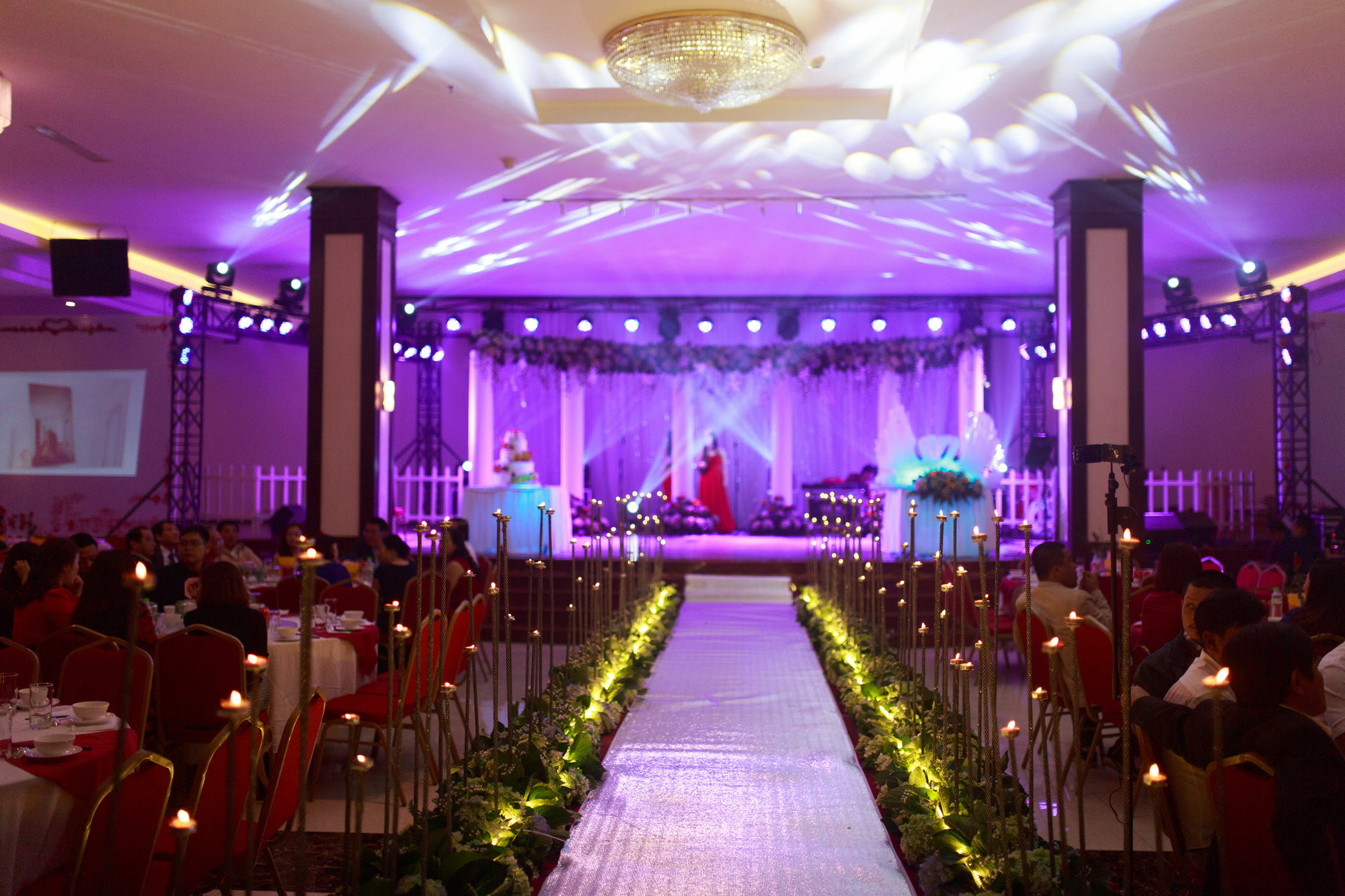 Muong Thanh Grand Quang Tri Hotel Buitenkant foto