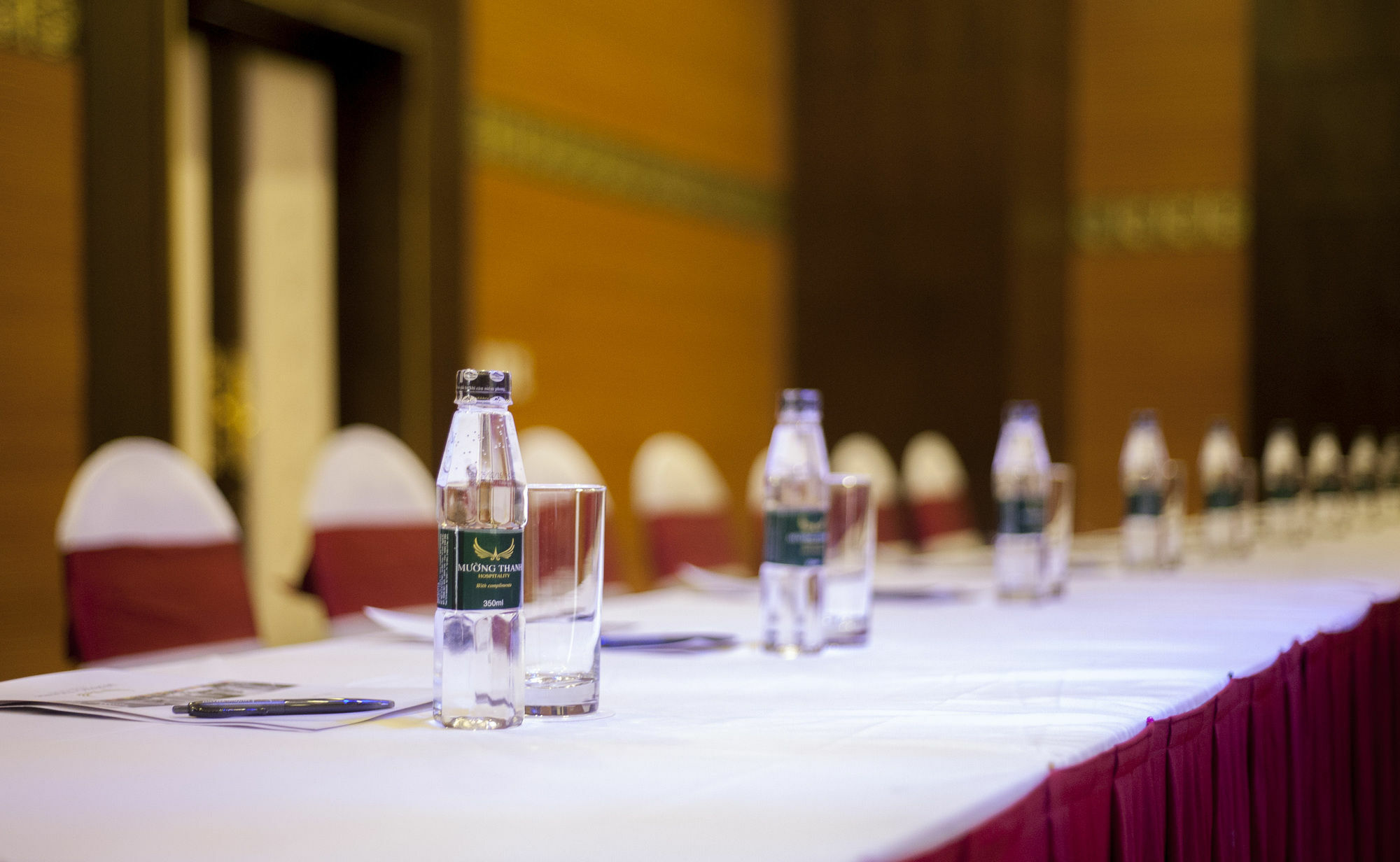 Muong Thanh Grand Quang Tri Hotel Buitenkant foto